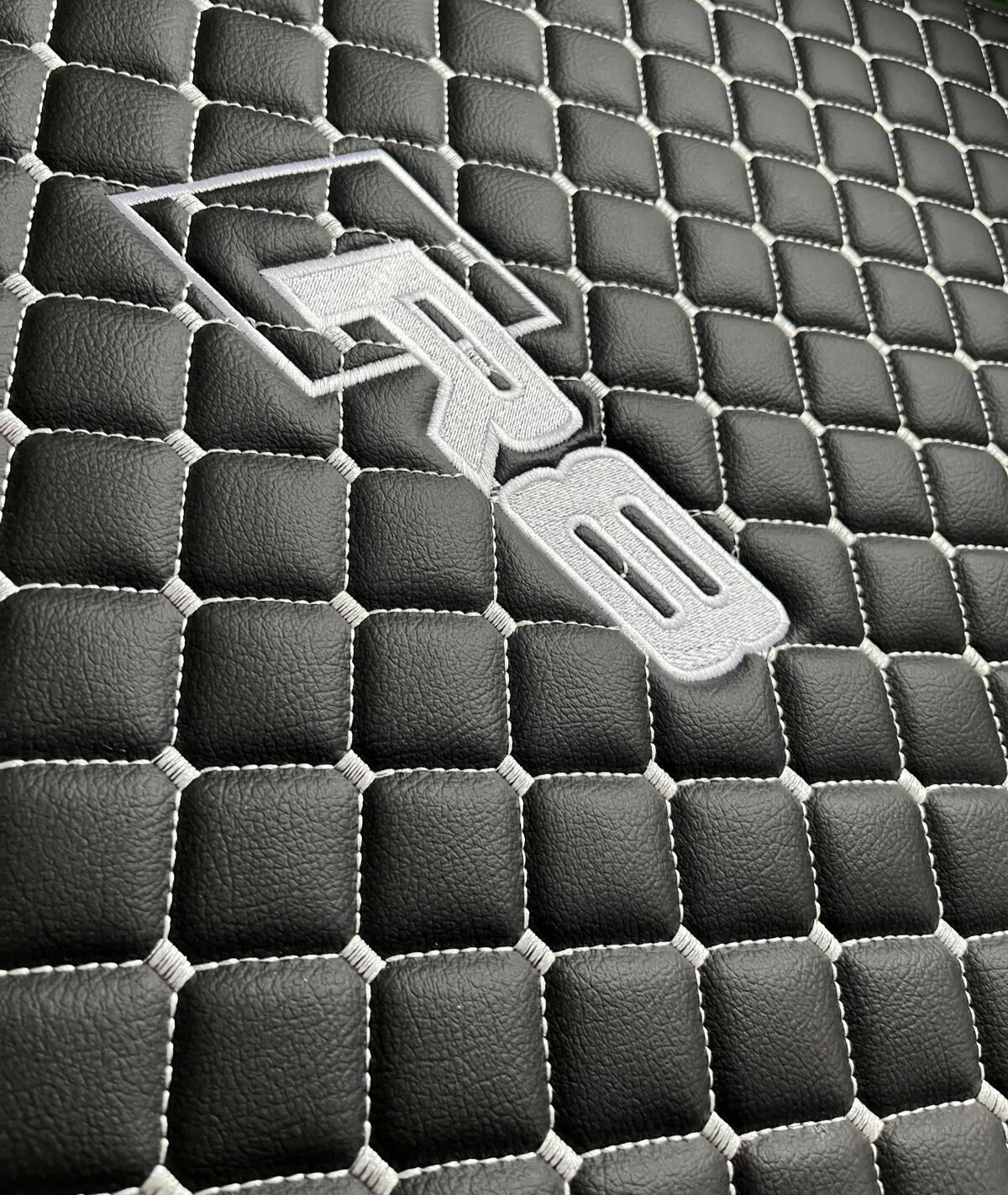 Audi R8 Leather Car Floor Mat, Audi R8 Waterproof Custom Car Mat
