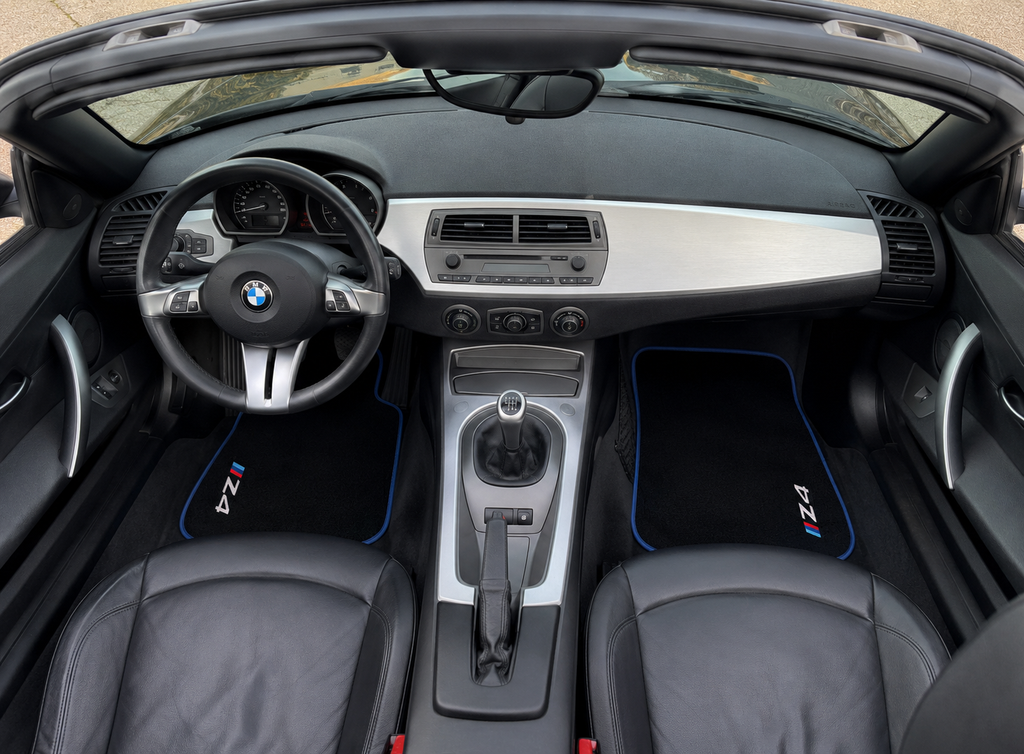 For All BMW Z4 G29 (2018-2026) Model Carpet Car Floor Mats Custom fit for BMW Model Z4 Design Carpet Liner