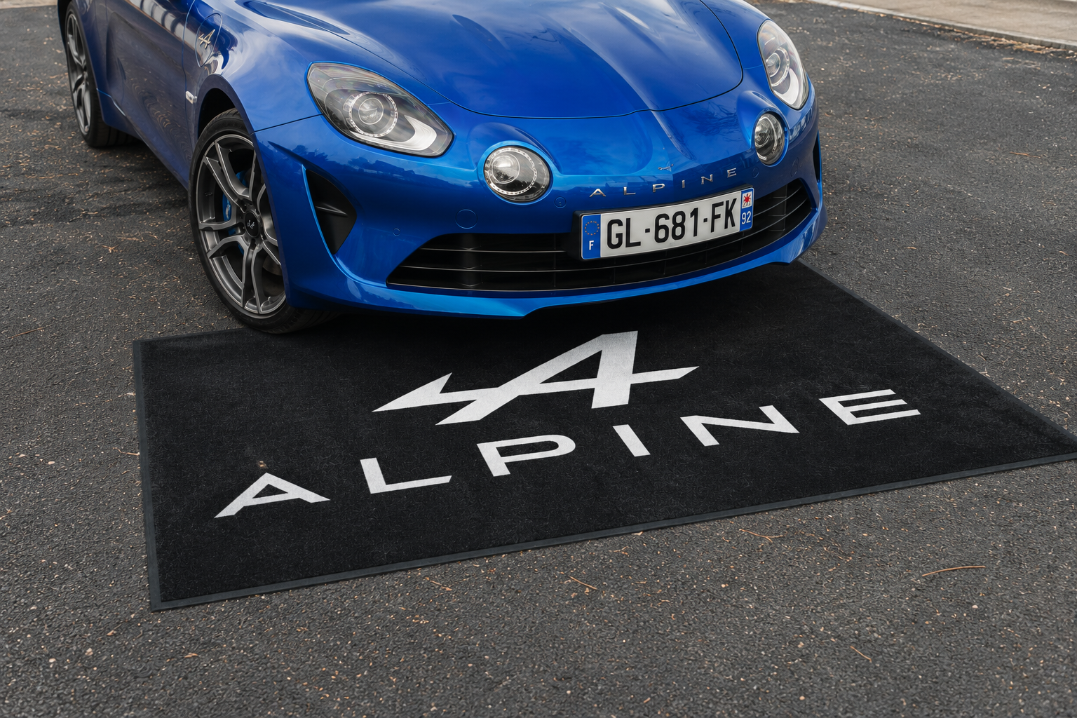ALPİNE Garage Floor Mat 5x7 FT (60x87 Inches) Premium Showroom Rug & Wall Decor Luxury Racing Style