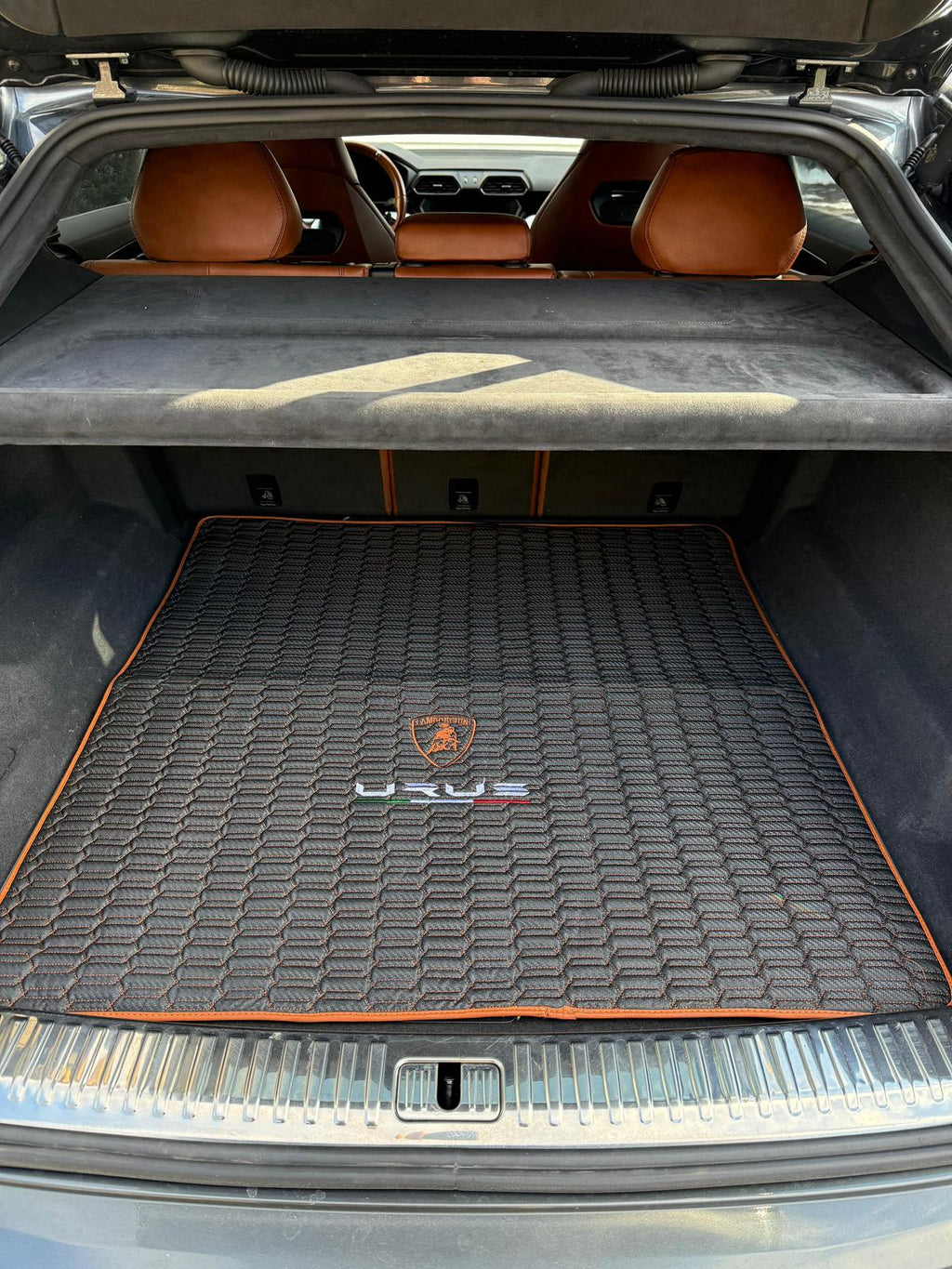 Lamborghini URUS Trunk Mat, Lamborghini URUS Waterproof Custom Car Mat
