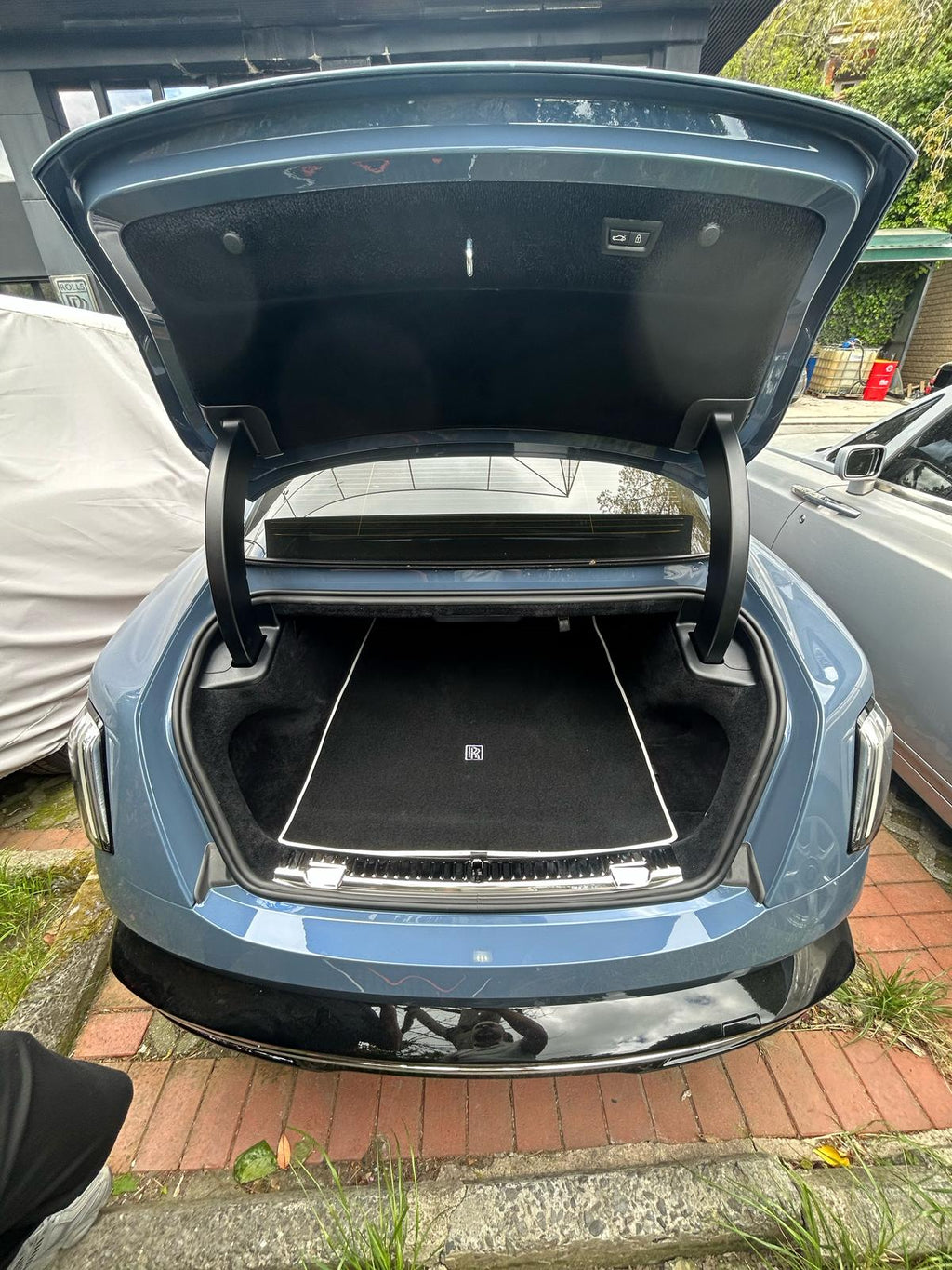 For All Rolls Royce Spectre Model Cargo Liner, Bespoke Leather Trunk Mat